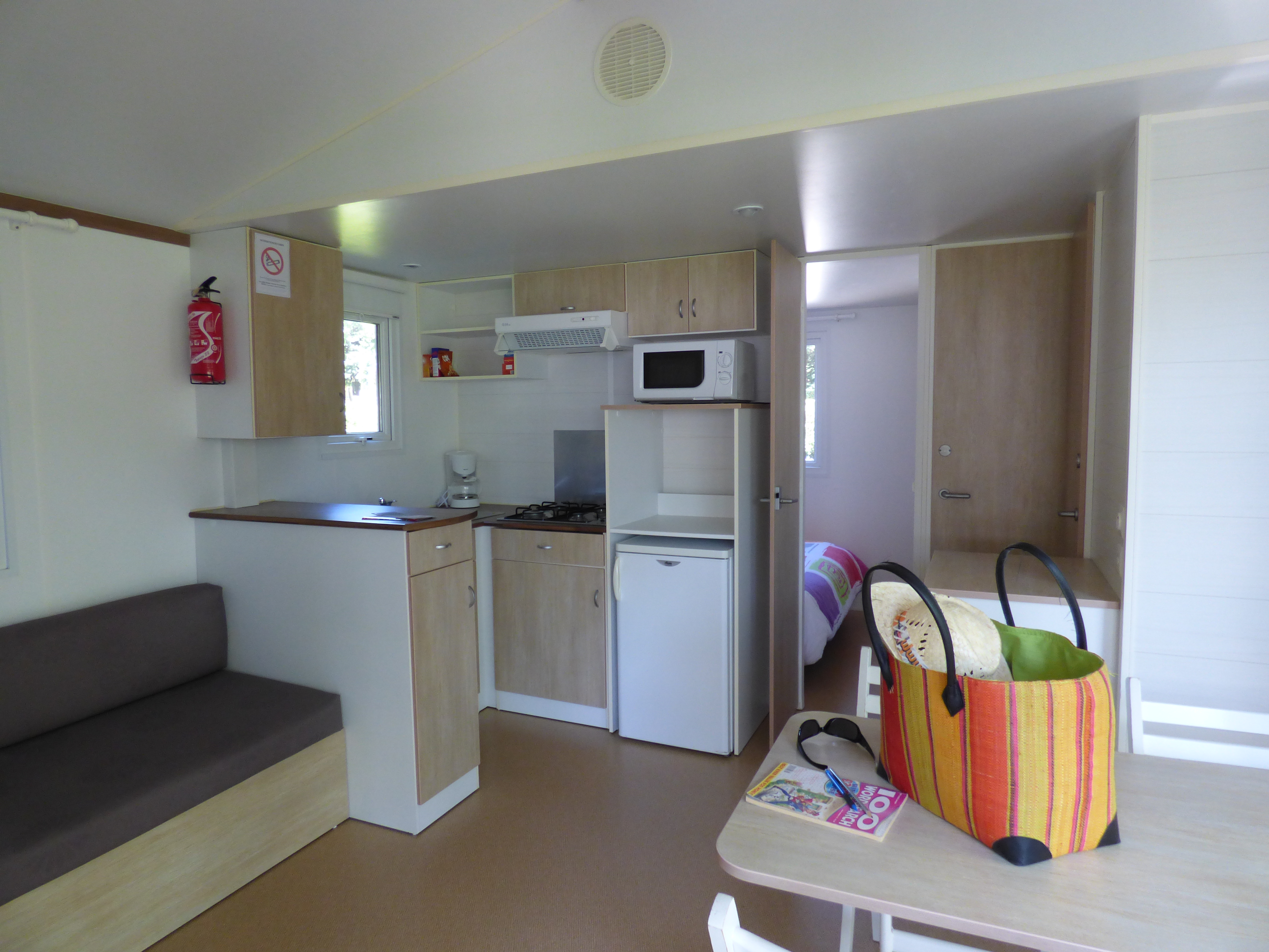 mobile home ophea near montolieu in the Aude and his room to live