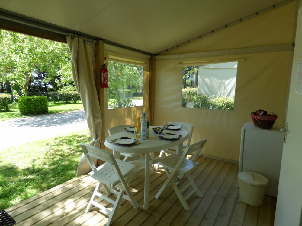 Camping Aude Carcassonne Location Mobil Home Tithome 2
